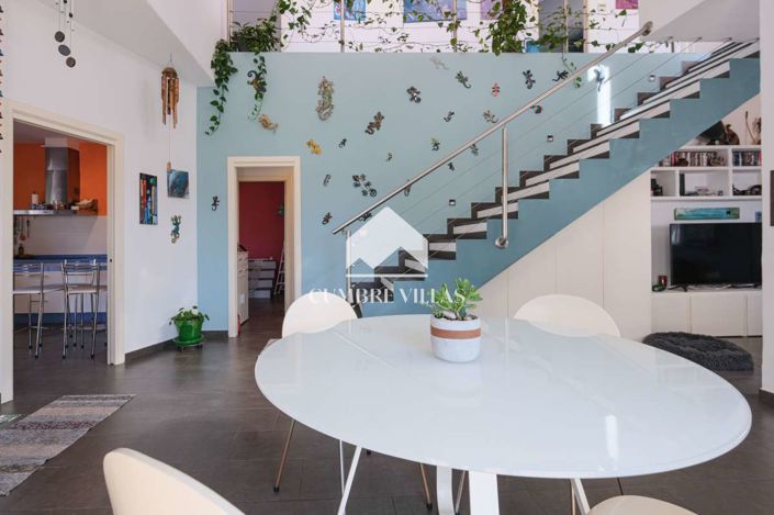 Image No.70-8 Bed Villa for sale