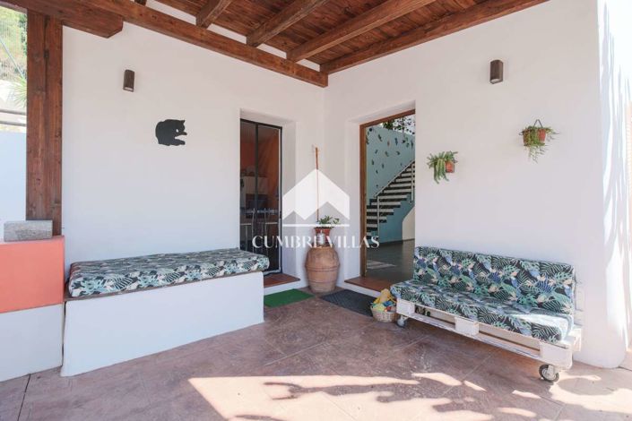 Image No.75-8 Bed Villa for sale