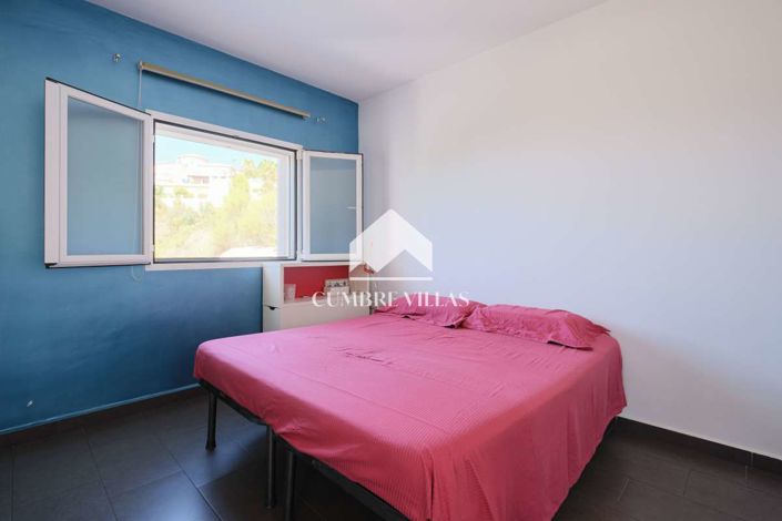 Image No.81-8 Bed Villa for sale