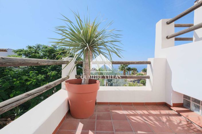 Image No.85-8 Bed Villa for sale