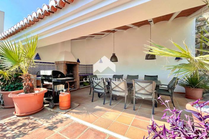 Image No.26-4 Bed Villa for sale