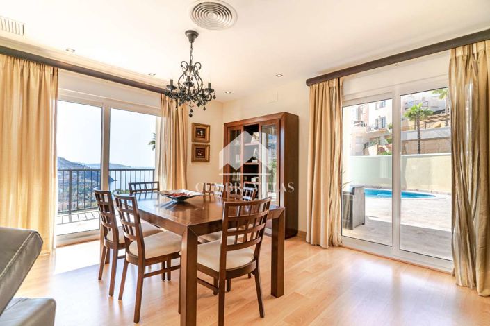 Image No.11-Villa de 4 chambres à vendre à Almuñécar