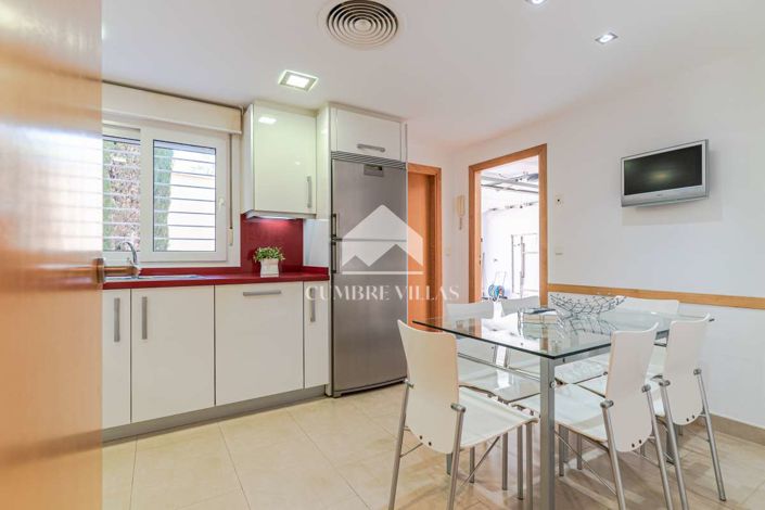 Image No.19-Villa de 4 chambres à vendre à Almuñécar