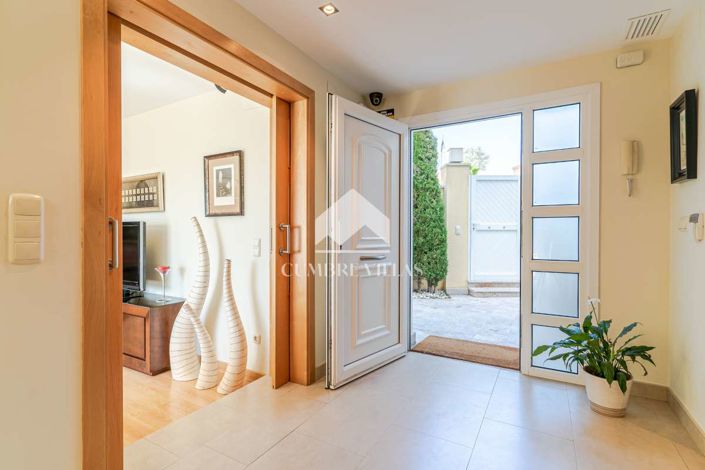 Image No.8-Villa de 4 chambres à vendre à Almuñécar