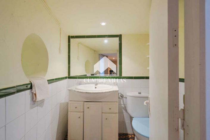 Image No.43-5 Bed Villa for sale