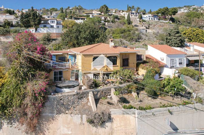 Image No.65-5 Bed Villa for sale