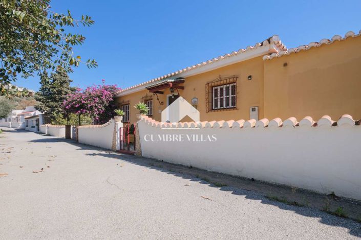 Image No.7-5 Bed Villa for sale