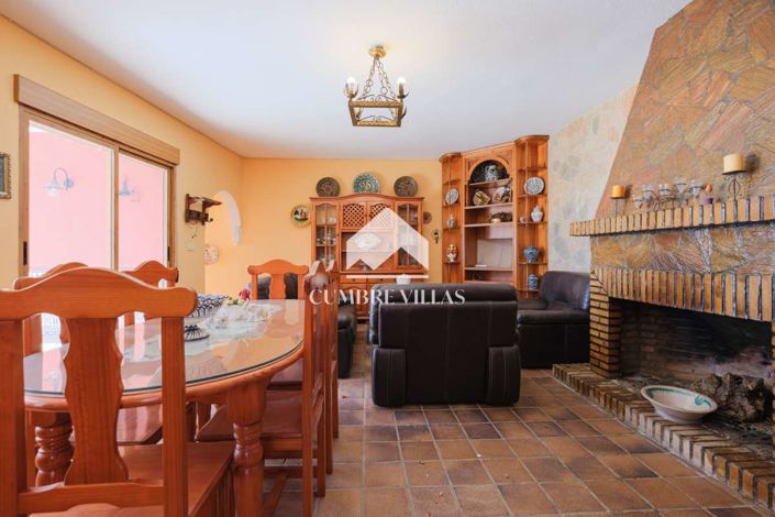 Image No.39-4 Bed Villa for sale