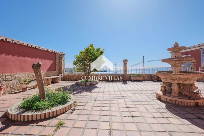 Image No.6-4 Bed Villa for sale