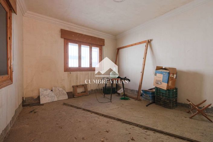 Image No.62-4 Bed Villa for sale