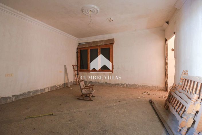 Image No.64-4 Bed Villa for sale