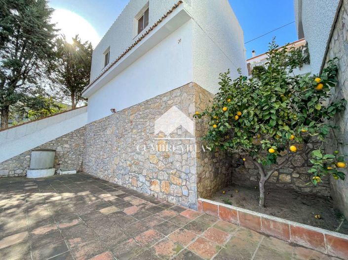 Image No.49-6 Bed Villa for sale