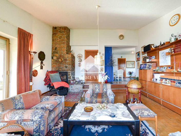 Image No.8-6 Bed Villa for sale