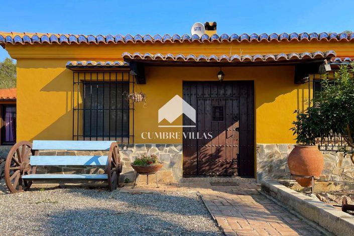 Image No.12-6 Bed Country House for sale