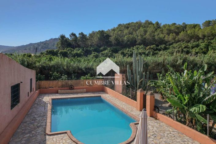 Image No.3-6 Bed Country House for sale