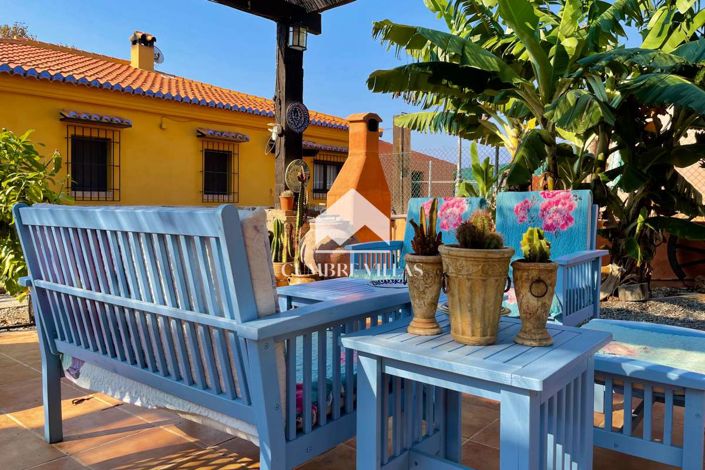 Image No.33-6 Bed Country House for sale