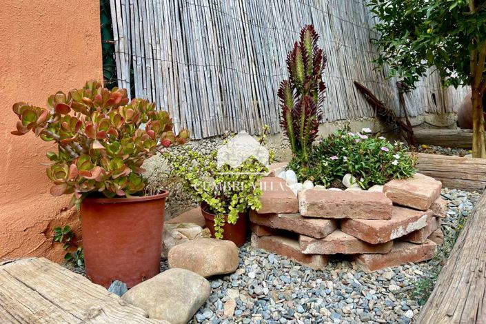 Image No.64-6 Bed Country House for sale