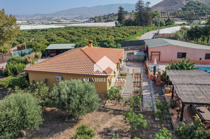 Image No.72-6 Bed Country House for sale