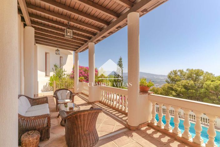 Image No.103-11 Bed Villa for sale