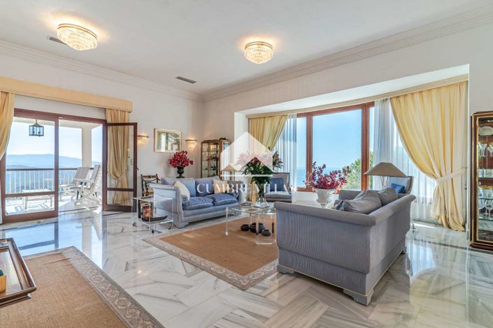 Image No.26-11 Bed Villa for sale