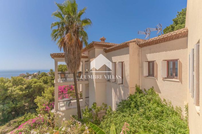 Image No.42-11 Bed Villa for sale