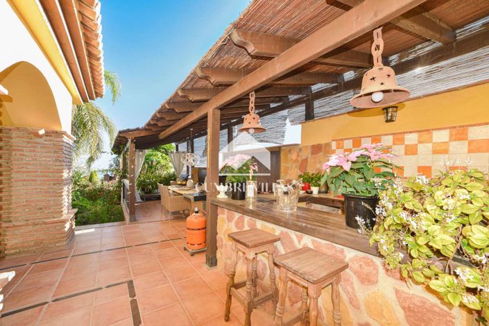 Image No.16-6 Bed Villa for sale