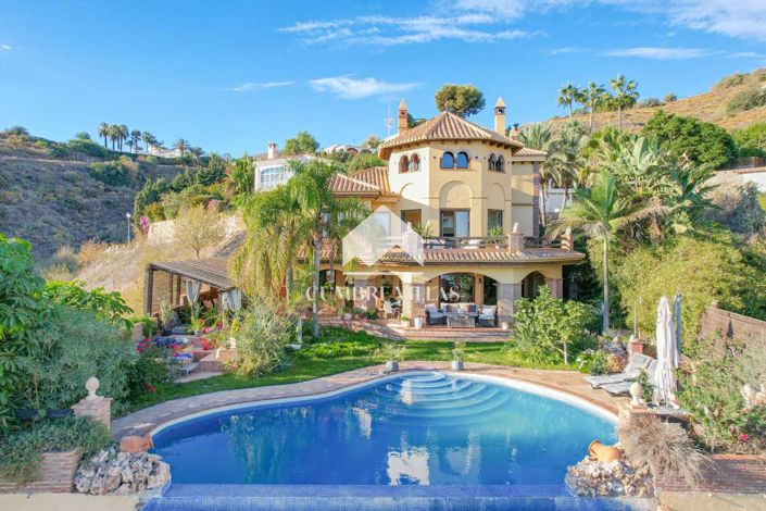 Image No.5-6 Bed Villa for sale