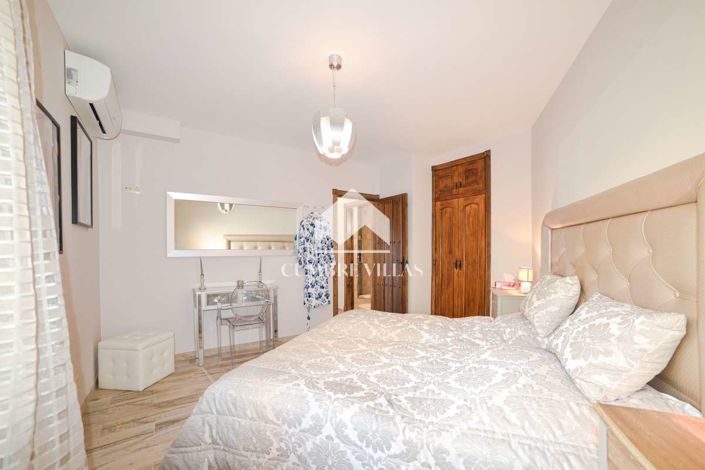 Image No.62-6 Bed Villa for sale