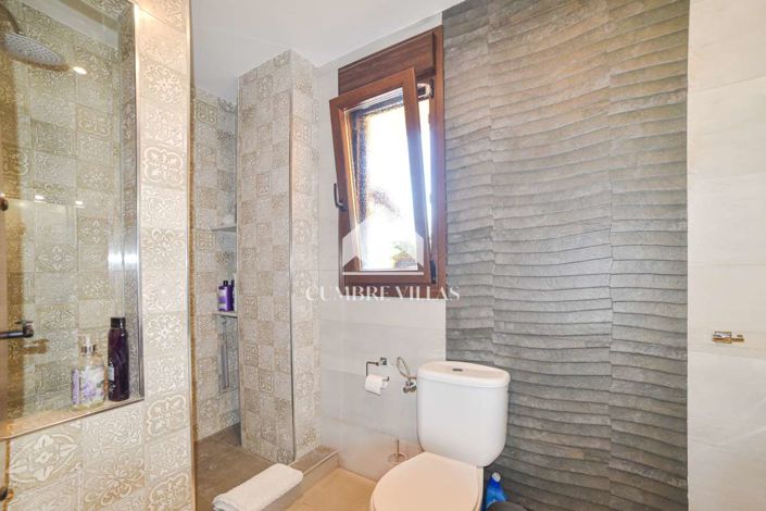 Image No.65-6 Bed Villa for sale