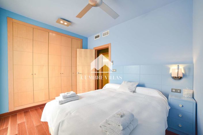 Image No.37-4 Bed Villa for sale