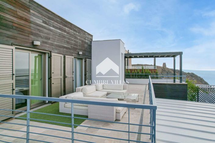 Image No.41-4 Bed Villa for sale