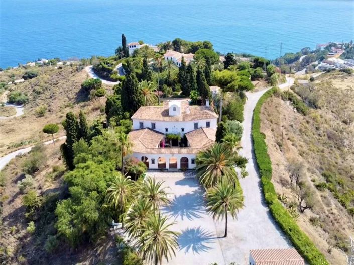 Image No.2-Villa de 8 chambres à vendre à Salobreña