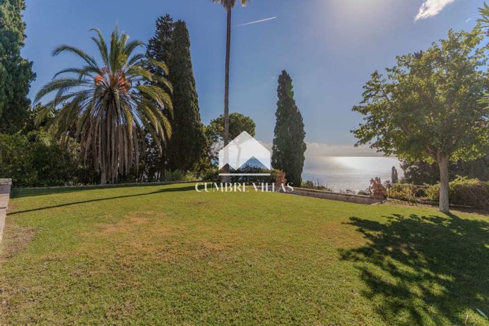 Image No.21-10 Bed Villa for sale