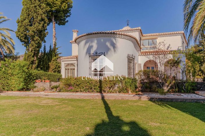 Image No.22-10 Bed Villa for sale