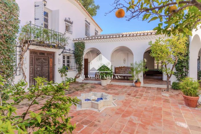 Image No.36-10 Bed Villa for sale