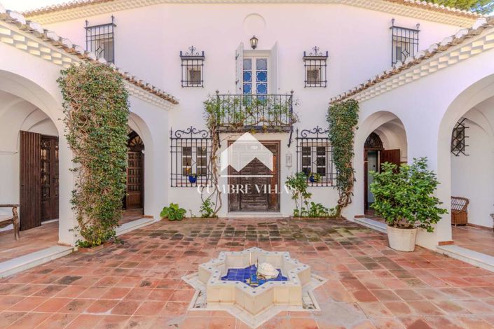 Image No.37-10 Bed Villa for sale