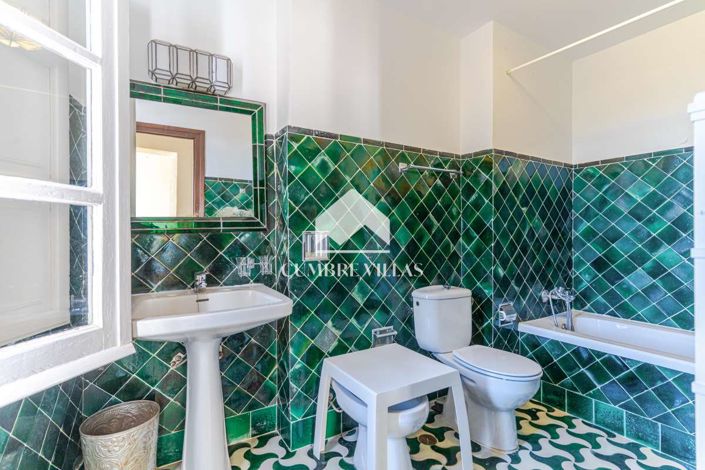 Image No.42-10 Bed Villa for sale