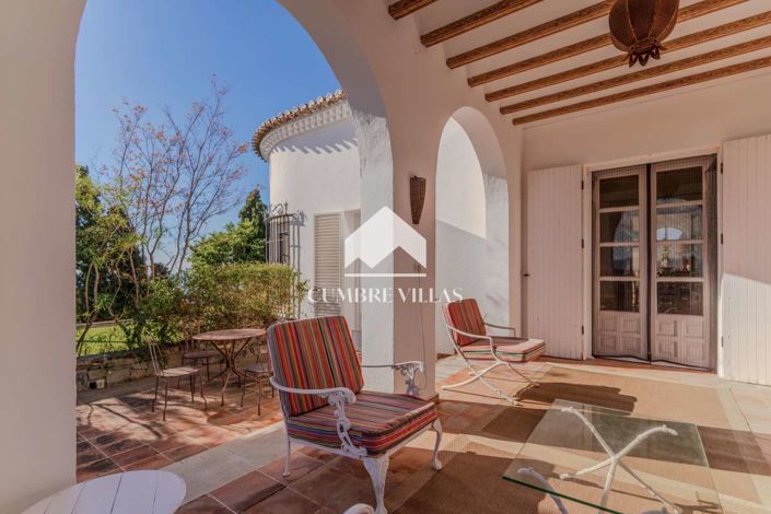 Image No.55-10 Bed Villa for sale