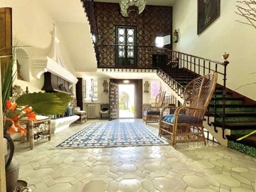 20210915101250000000entree-interieur-120721-1