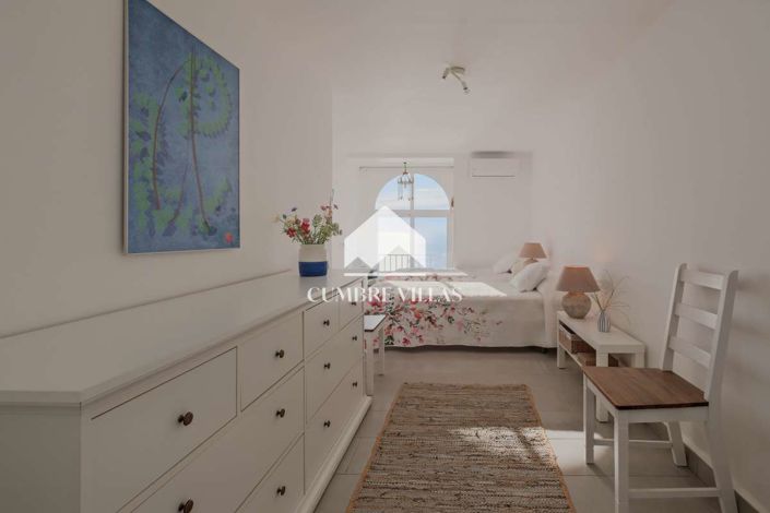 Image No.22-3 Bed Villa for sale