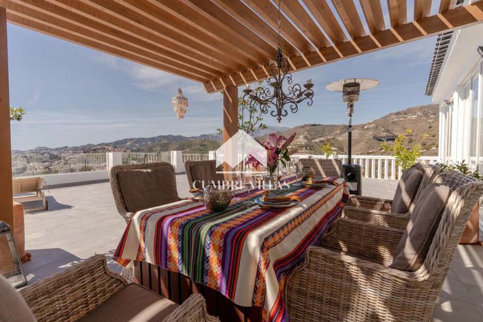 Image No.56-3 Bed Villa for sale