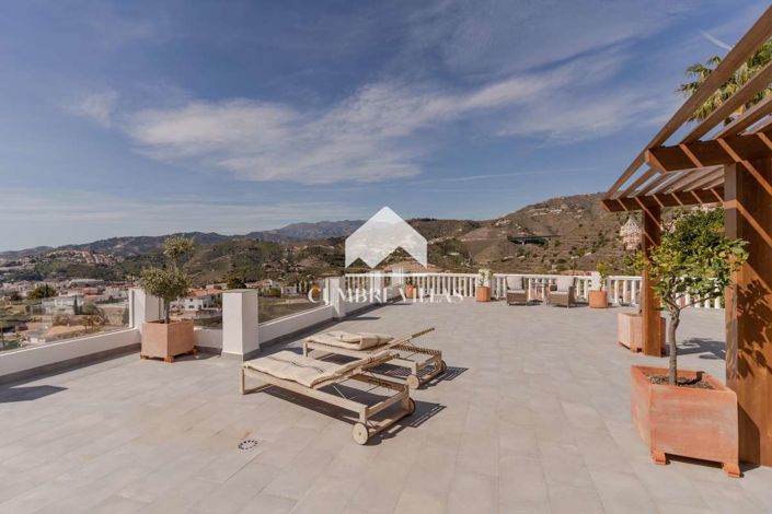 Image No.7-3 Bed Villa for sale