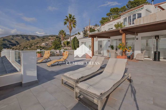 Image No.9-3 Bed Villa for sale