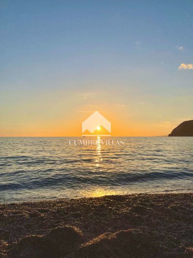 Image No.25-4 Bed Villa for sale