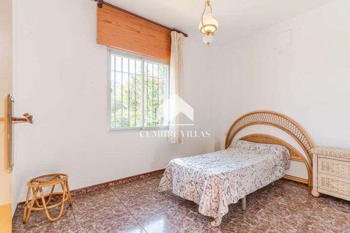 Image No.21-5 Bed Country House for sale