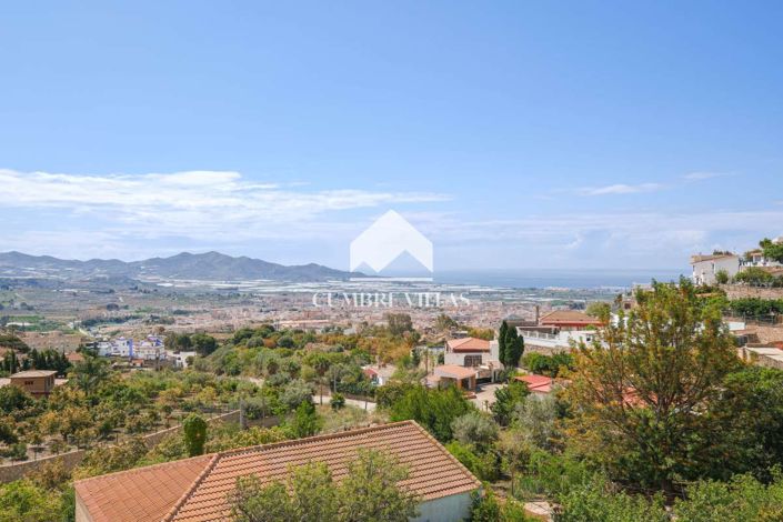 Image No.57-5 Bed Country House for sale