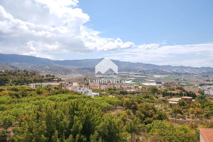 Image No.58-5 Bed Country House for sale