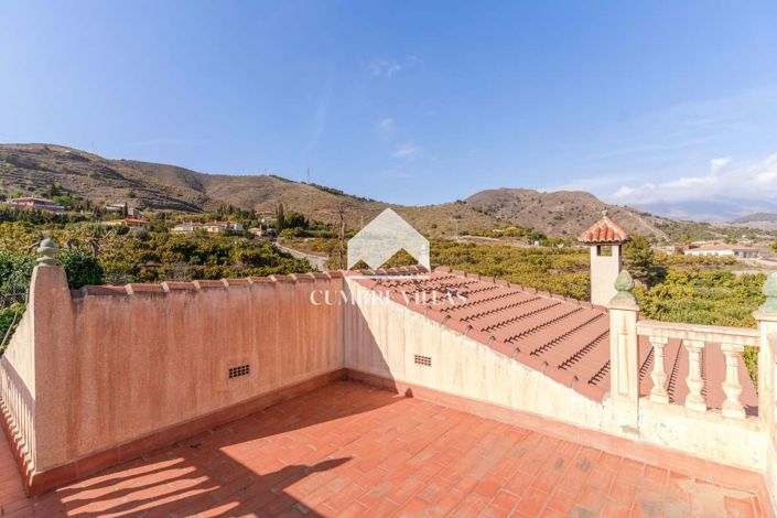 Image No.60-5 Bed Country House for sale