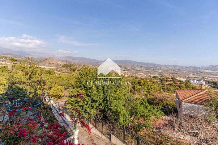 Image No.61-5 Bed Country House for sale