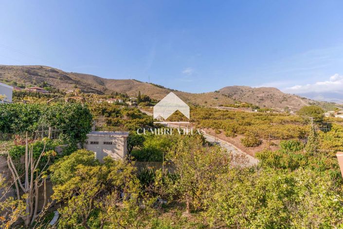 Image No.62-5 Bed Country House for sale